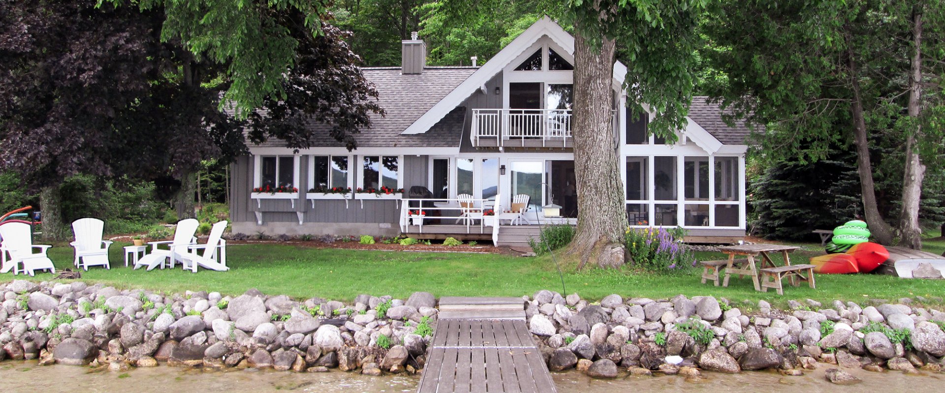 Glen Lake cottage home