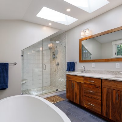 Hyde Park Master bathroom Wilcox Architecture