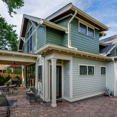 Exterior view Hyde Park kitchen and master suite addition Wilcox Architecture