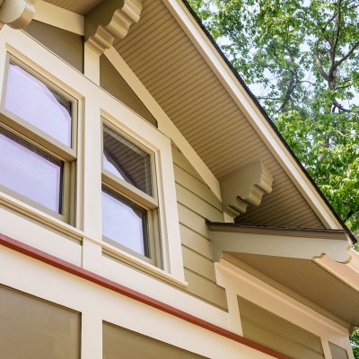 garage bracket and trim detail