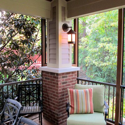 Screened porch corner column